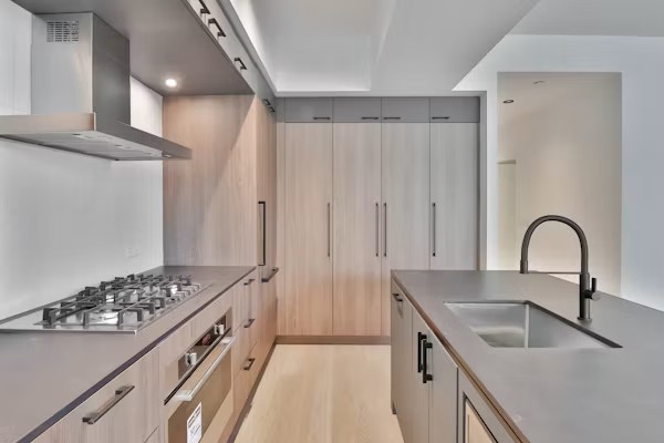 Luxury / Contemporary Gallery 4