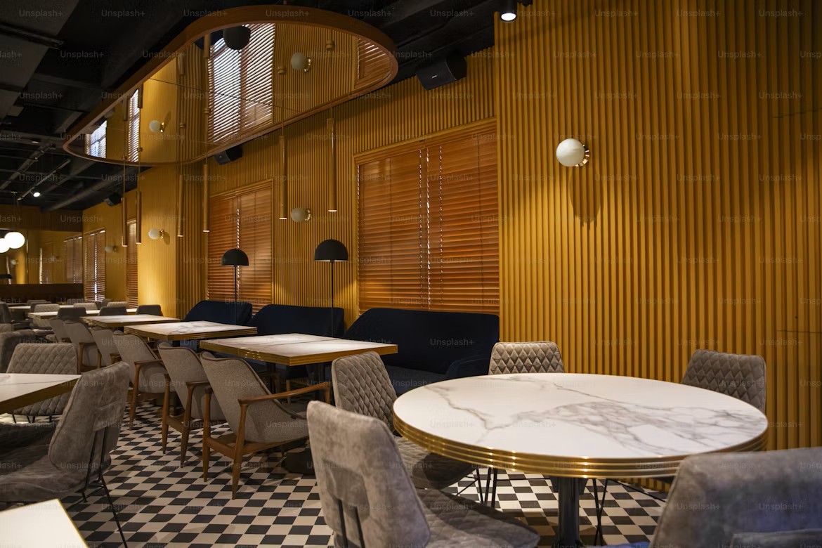 Cafe / Restaurant